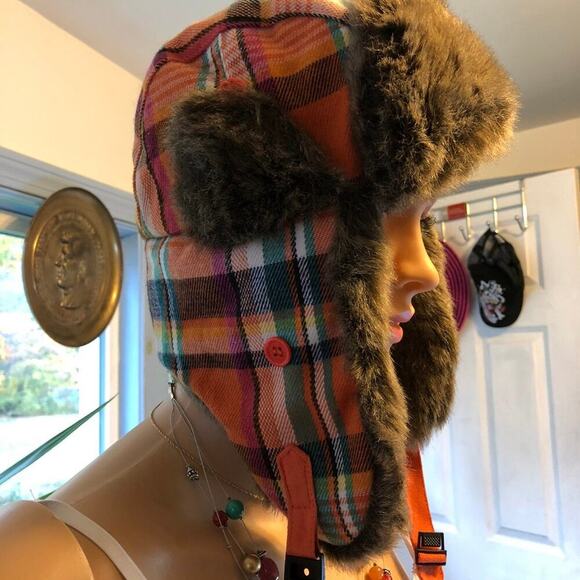 Vintage D&Y Faux Fur Unisex Adult Cozy winter hat ears cover OneSize fit most - Picture 3 of 7